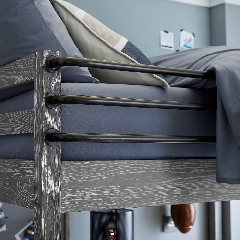 двухъярусная кровать "Ржев" вид на ограждение в чёрном цвете